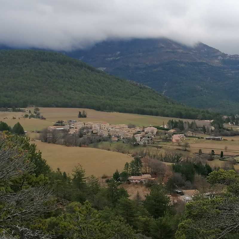 https://rochecourbeescapade.fr/storage/photos_club/2020/dia12595.jpg