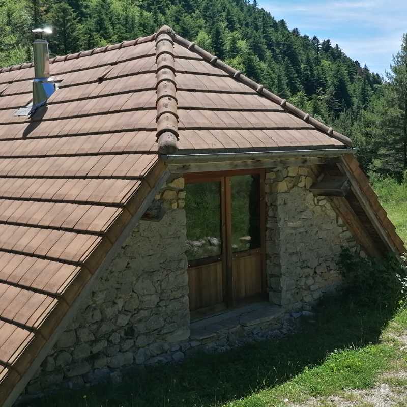 https://rochecourbeescapade.fr/storage/photos_club/2020/dia15291.jpg